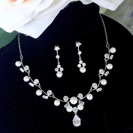 Isla - Silver Pearl and Cubic Zirconia Bridal Jewelry Set