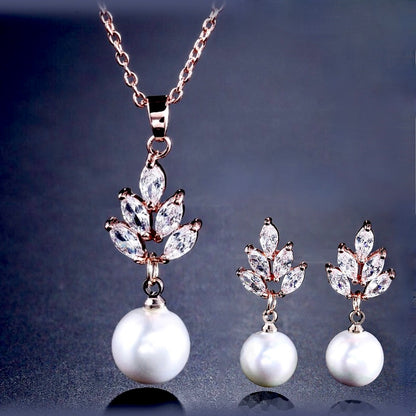Etta - Pearl and Cubic Zirconia Jewelry Set - Available in Silver and Rose Gold