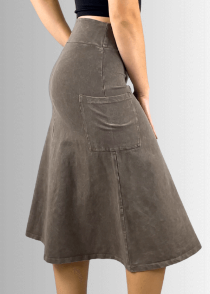 Alyssa Very Versatile Cotton Skirt in Dark Denim