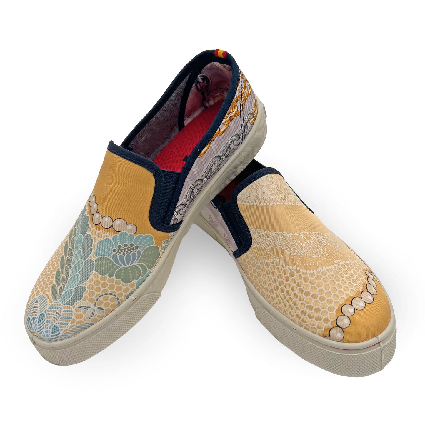 BIJOUX FEE Cream Sneaker