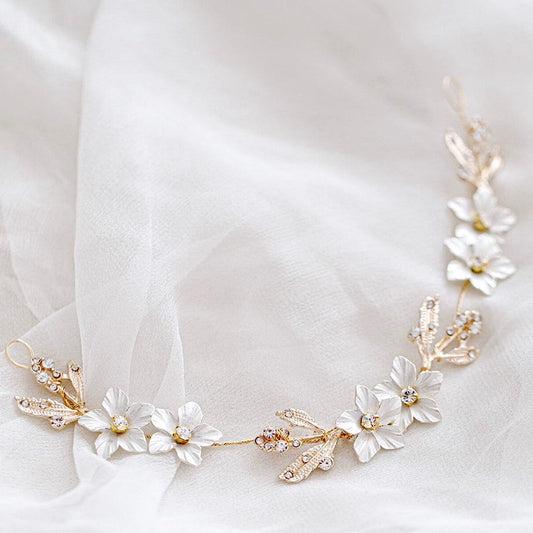 Caylin - Romantic Floral Short Bridal Headband / Hair Vine