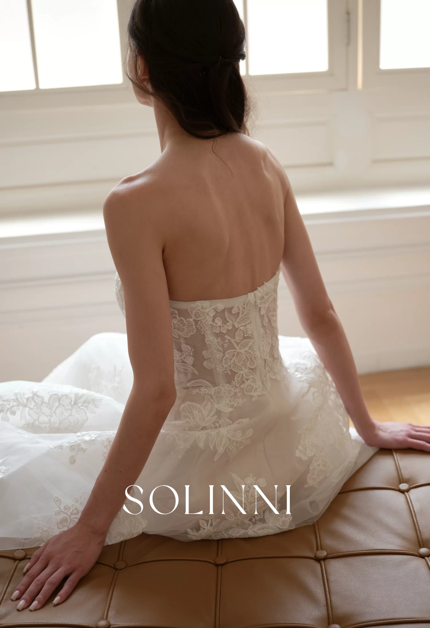 Alira – Sparkly Organdy Wedding Dress with Voluminous Silhouette