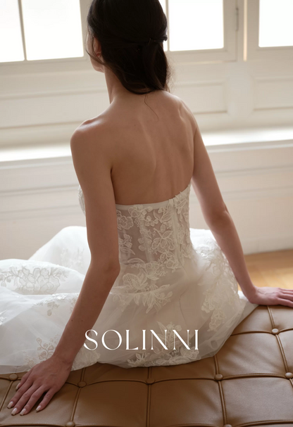 Alira – Sparkly Organdy Wedding Dress with Voluminous Silhouette