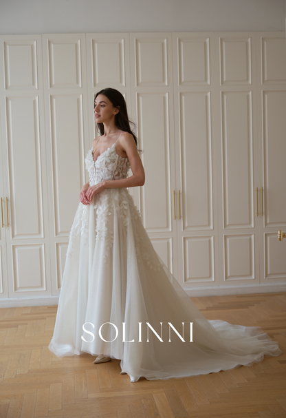 Elvis – Sparkle Wedding Dress with 3D Floral Appliqués
