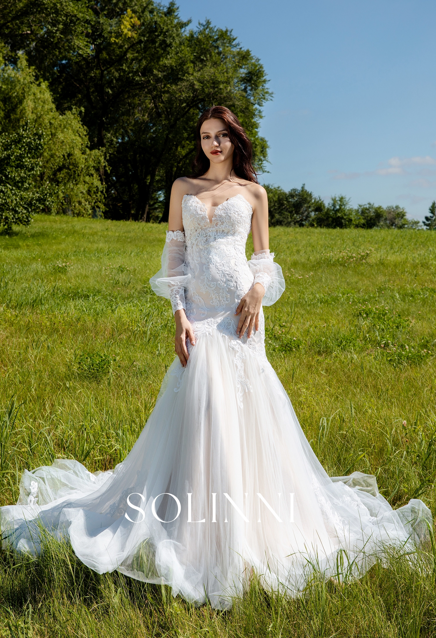Glamorous Mermaid Wedding Gown with Detachable Lace Sleeves