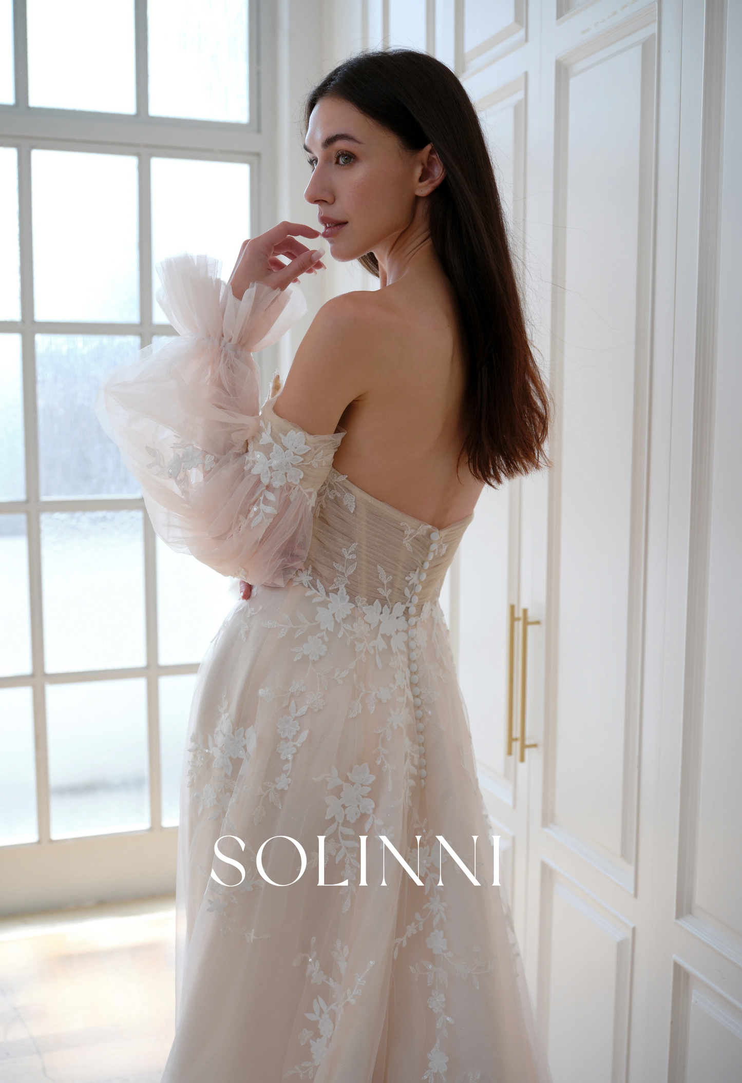 Lumina – Pink Wedding Dress with Detachable Sleeves