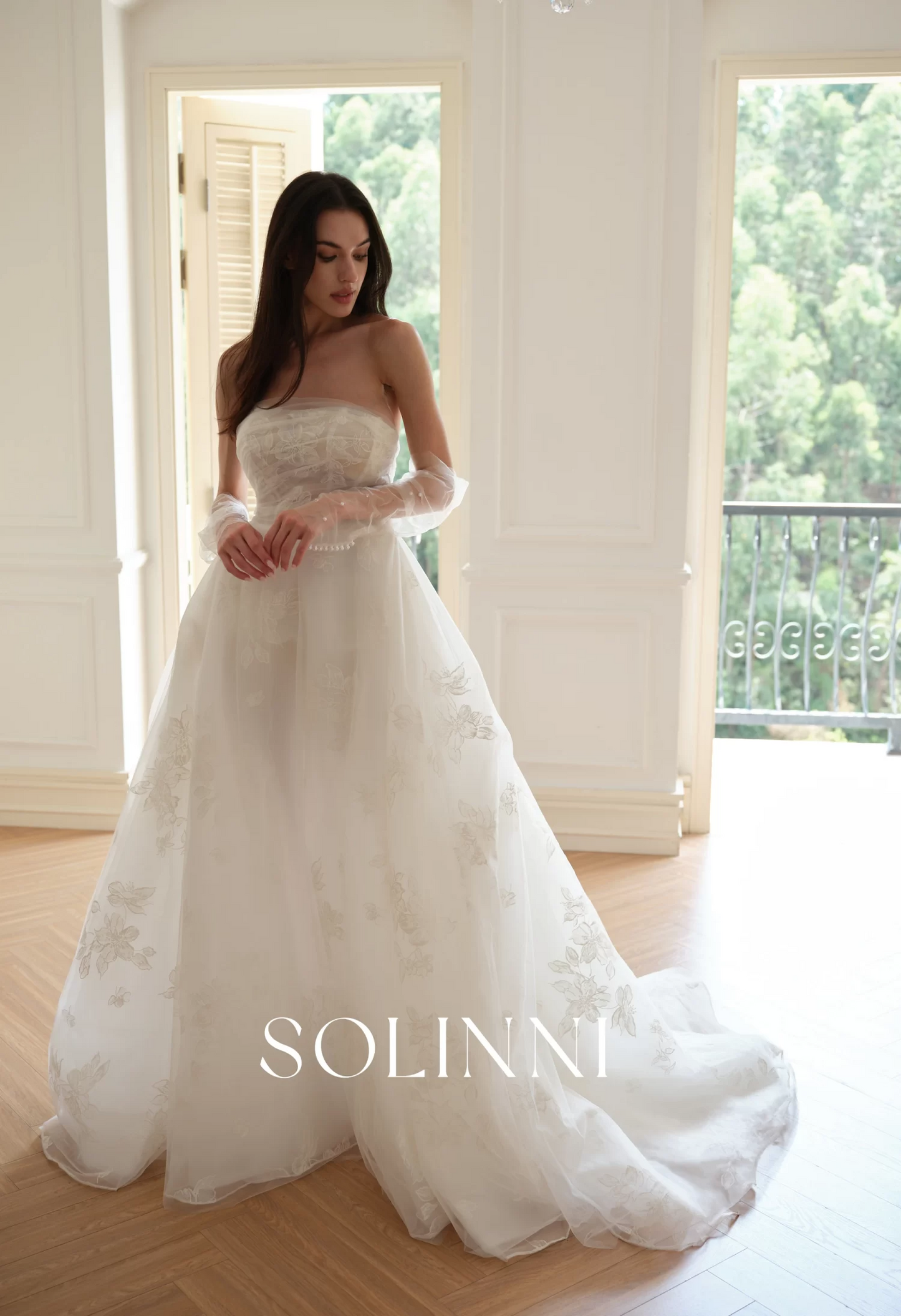 Ophelia – Ball Gown Wedding Dress with Pearl Gloves