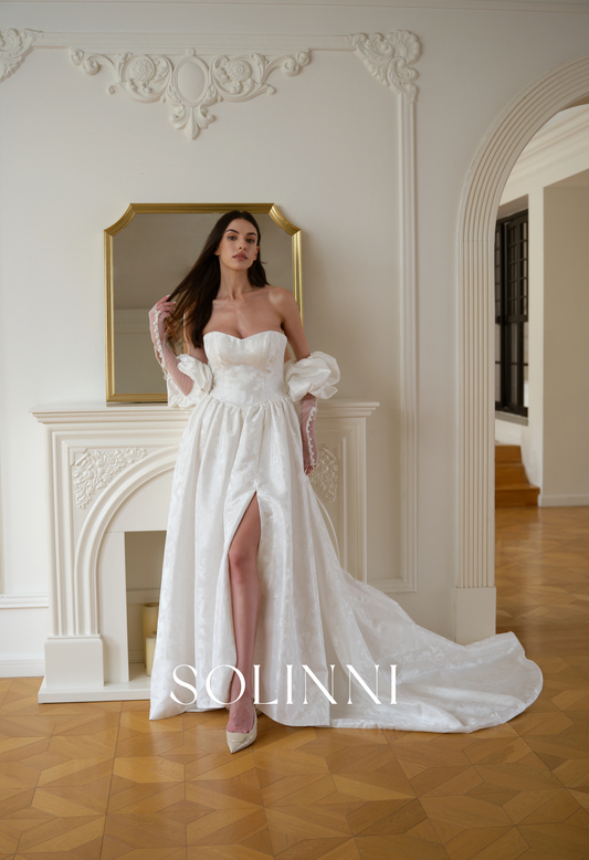 Selin – Jacquard Wedding Dress with Basque Waist and Slit