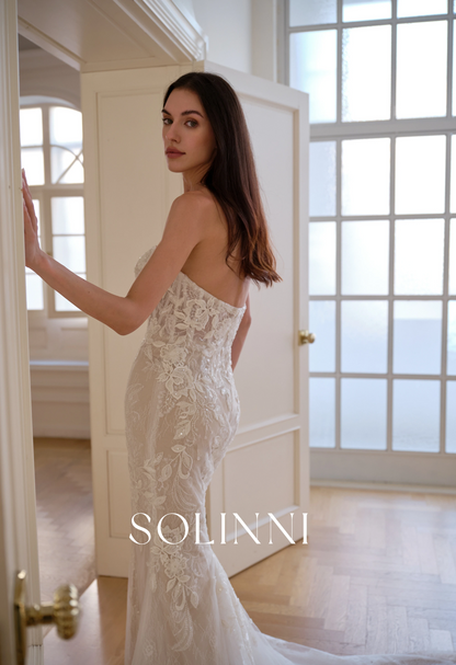 Sylvie – Lace Mermaid Wedding Dress with Sweetheart Neckline