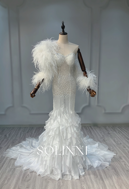 Luxurious Feather Mermaid Dress with Ruffled Train