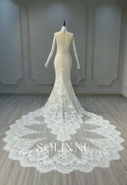 Vintage Style Lace Wedding Dress with Gorgeous Train