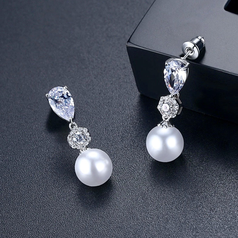 Marissa - Pearl and Cubic Zirconia Bridal Jewelry Set
