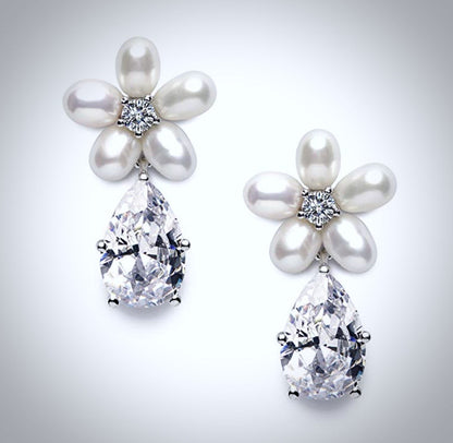 "Beverly" - Pearl and Cubic Zirconia Bridal Necklace and Earrings Set