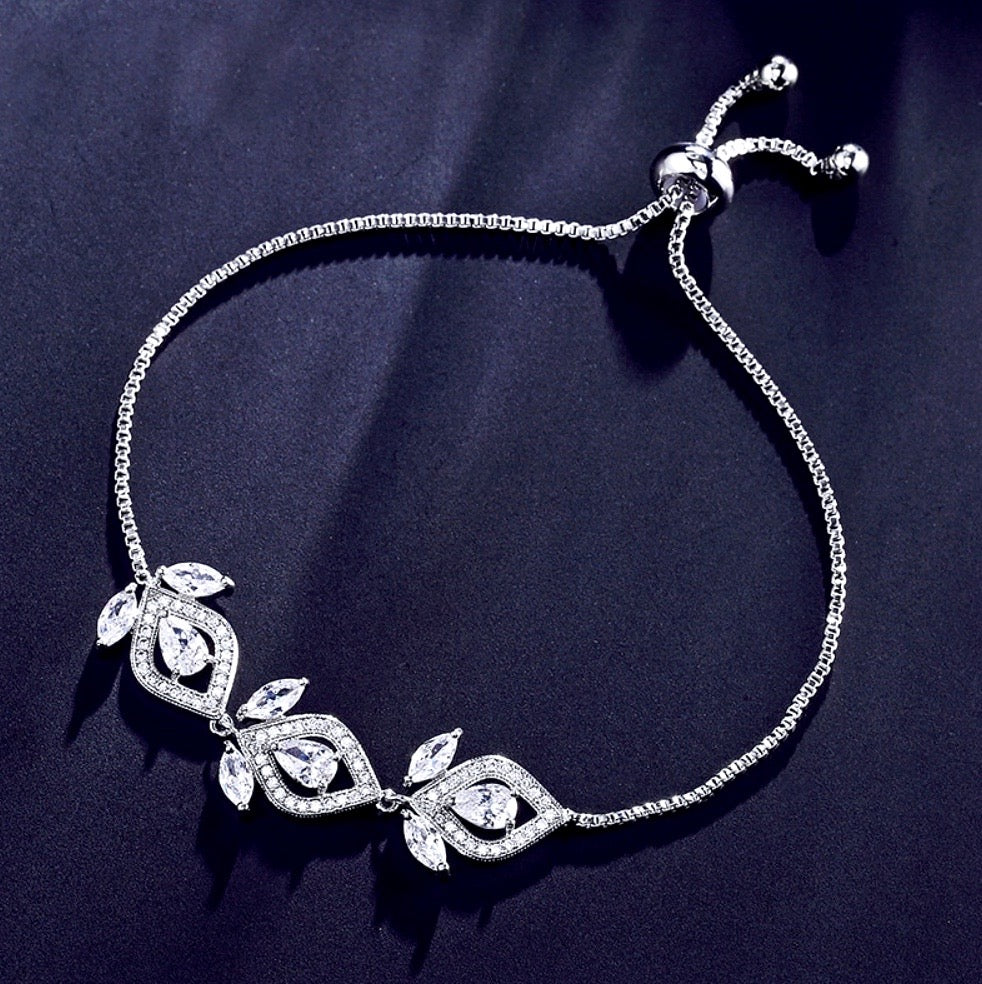 Maxine - Silver Cubic Zirconia Bridal Jewelry Set
