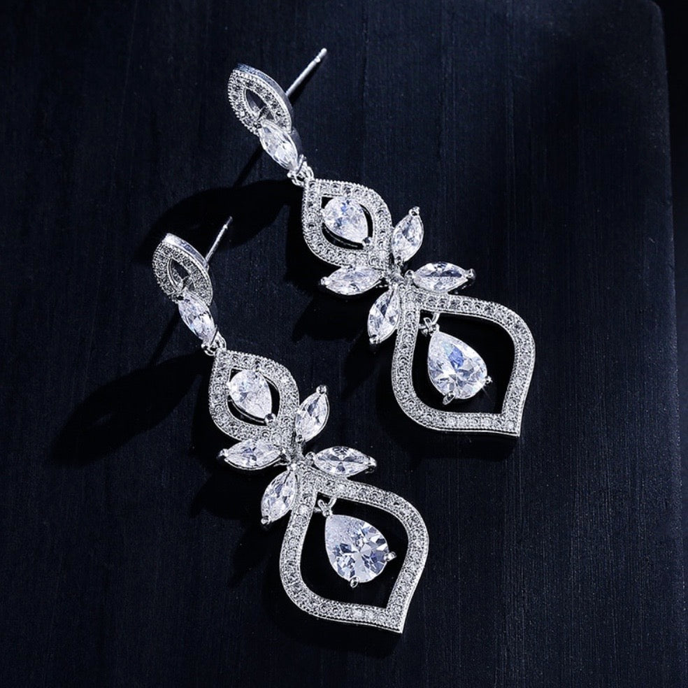 Maxine - Silver Cubic Zirconia Bridal Jewelry Set