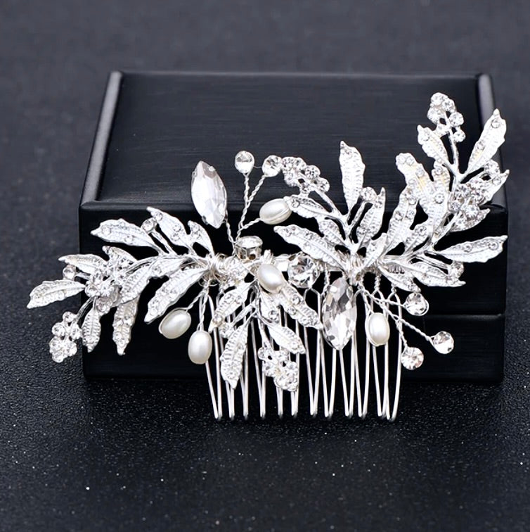 "Daphne" - Pearl and Crystal Bridal Hair Comb - Available in Gold and Silver