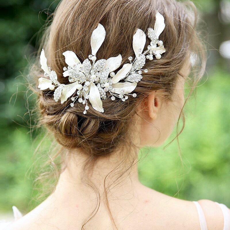 "Chanelle" - Pearl and Crystal Bridal Hair Clip/Vine