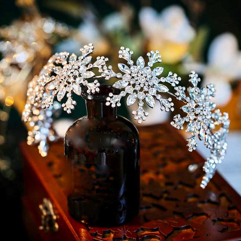 Eira - Winter Snowflake Bridal Headband