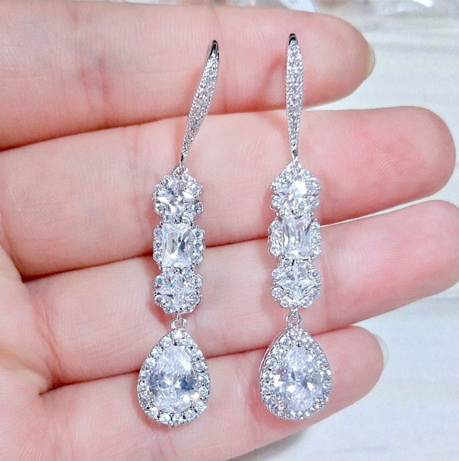 Leslie - Cubic Zirconia Bridal Earrings - Available in Silver and Rose Gold