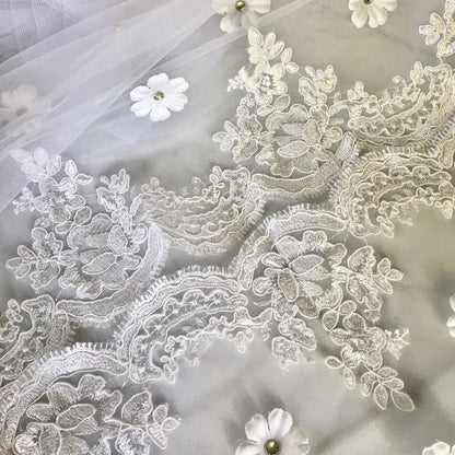 Lana - Wedding Lace and 3D Flowers Mantilla Veil - Cathedral Length