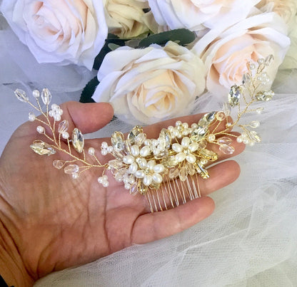 "Roseann" - Pearl and Crystal Bridal Hair Comb - Available in Silver, Rose Gold and Yellow Gold