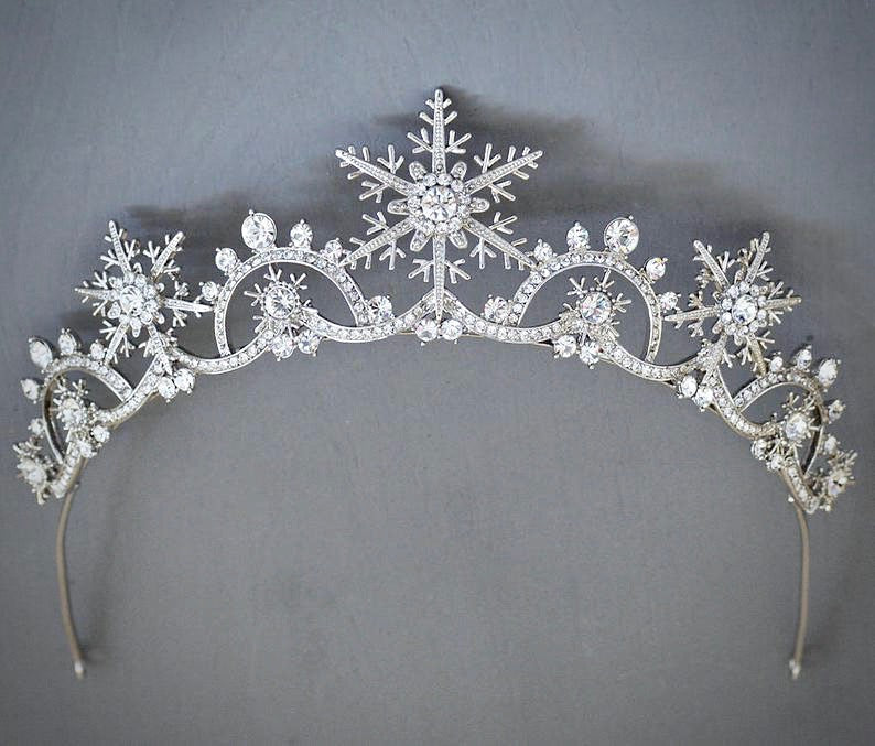 "Eira" - Winter Snowflake Bridal Tiara
