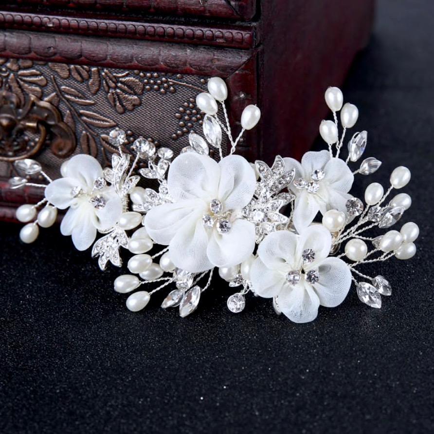 Danielle - Silver Pearl and Crystal Bridal Hair Comb/Clip