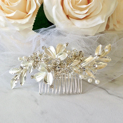 "Aliya" - Pearl Bridal Hair Comb - Available in Silver and Rose Gold
