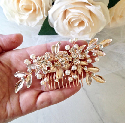 "Aliya" - Pearl Bridal Hair Comb - Available in Silver and Rose Gold