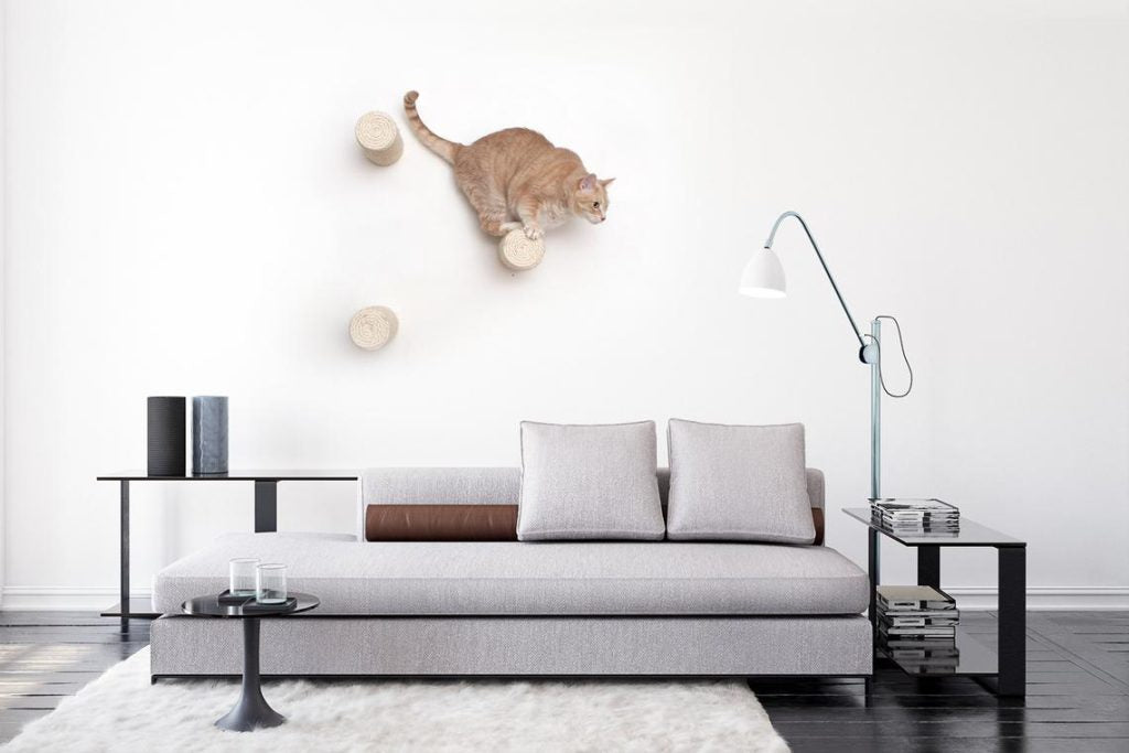 Floating Cat Step for Wall