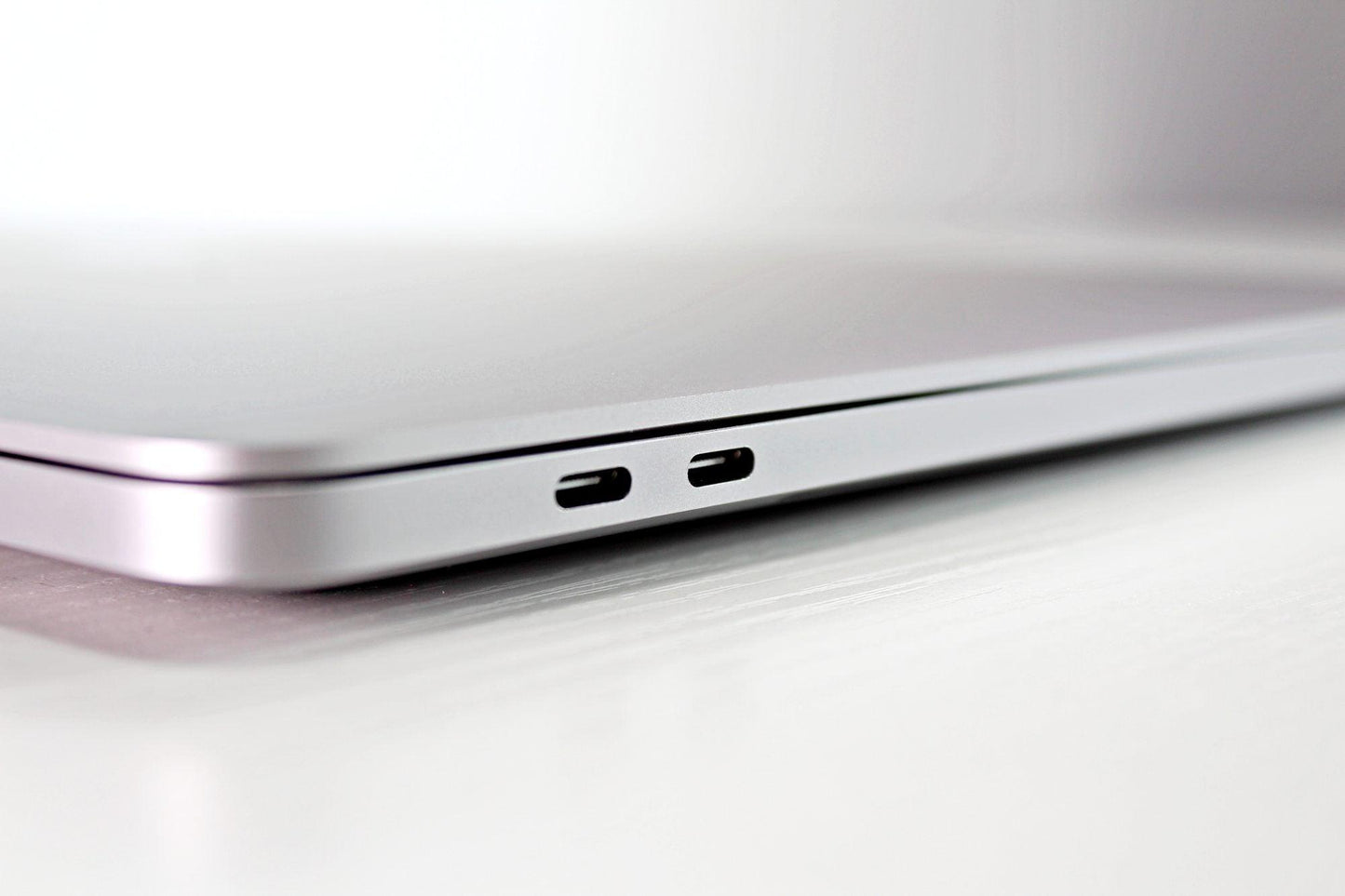 MacBook Pro (2019) 16-Inch - 2.4GHz Core i9 - 5300M - 16GB RAM (Configurable)