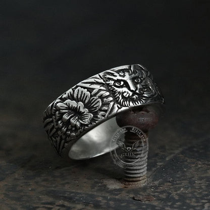 Cat In Flowers Alloy Ring