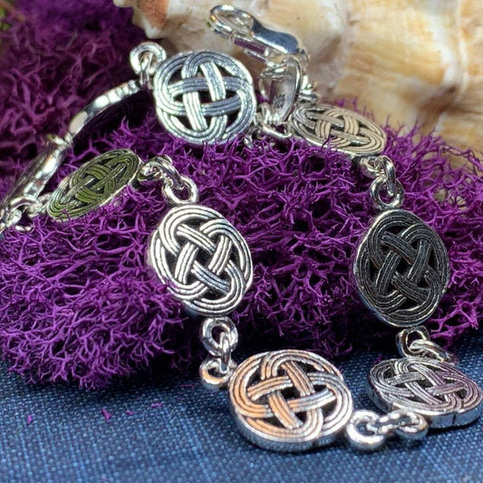 Irish Celtic Love Knot Bracelet