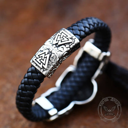 Don't Look Stainless Steel Skull Bracelet
