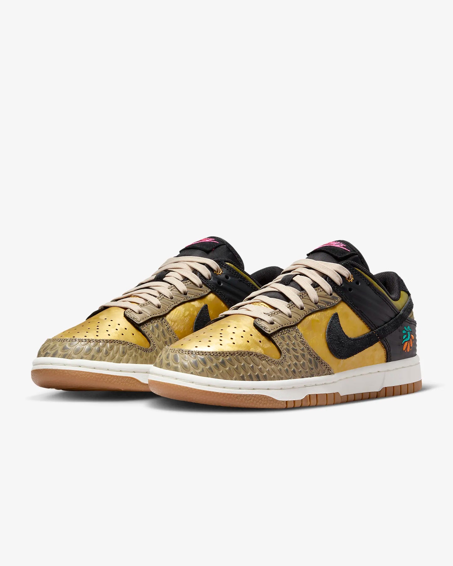 Nike Dunk Low Dia De Muertos New Size 7W / 5.5M