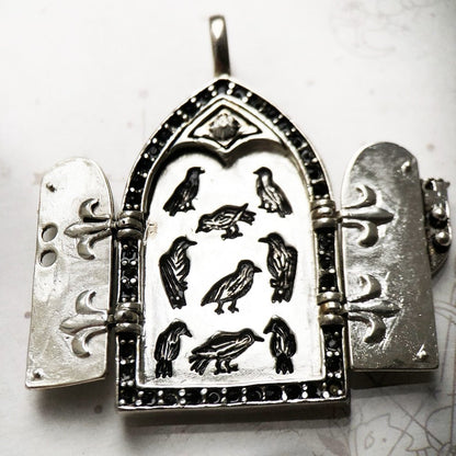 Gothic European Style Sword & Knight Skull with Crown Pendants