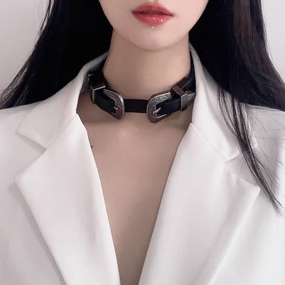 Gothic Floral Pattern Pu Leather Buckle Choker