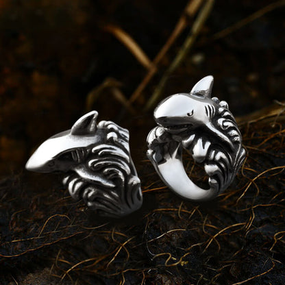 Great Shark Ocean Wave Stainless Steel Animal Ring
