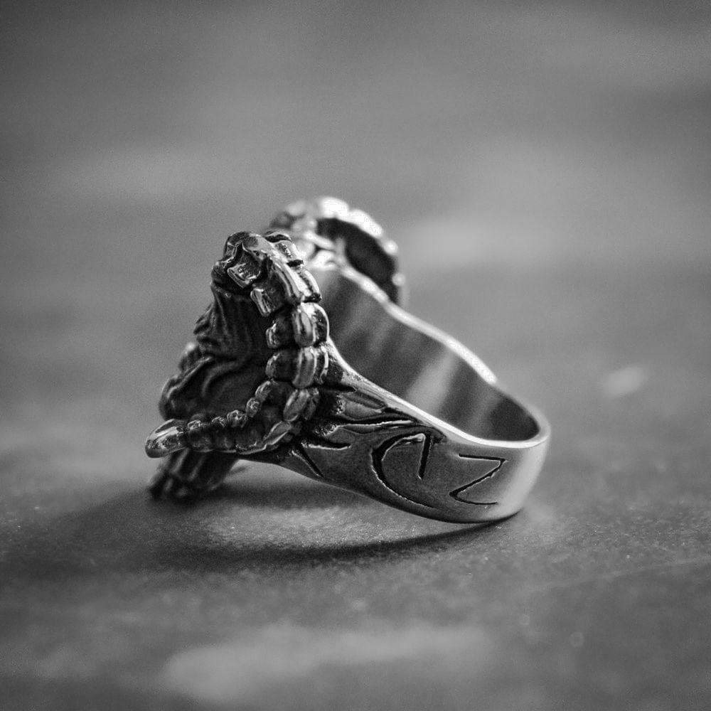 Horned Hell Demon Skull Ring