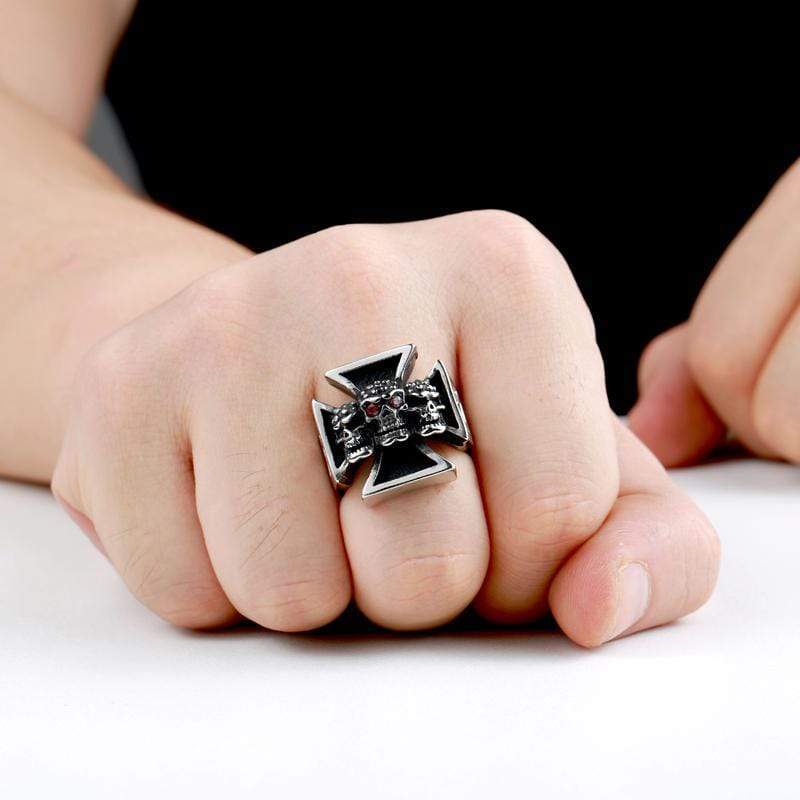 Red Eye Cross Titanium Steel Skull Ring