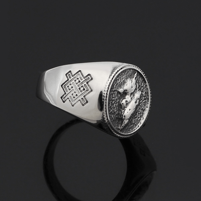 Retro Celtic Wolf Stainless Steel Viking Ring