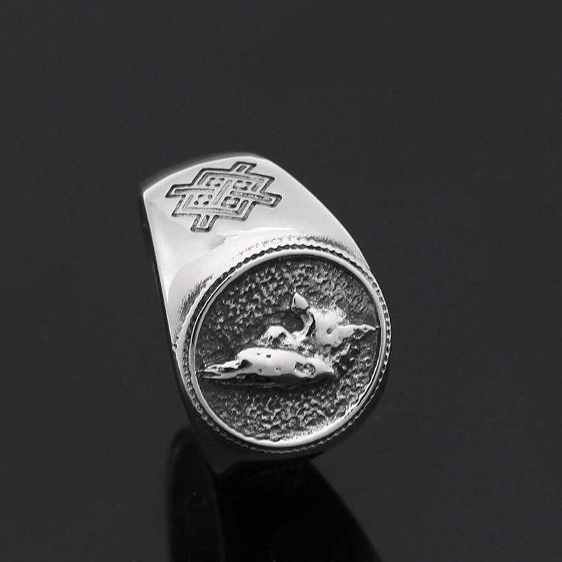 Retro Celtic Wolf Stainless Steel Viking Ring