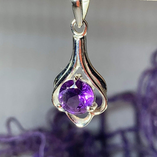 Celtic Flower Gemstone Necklace