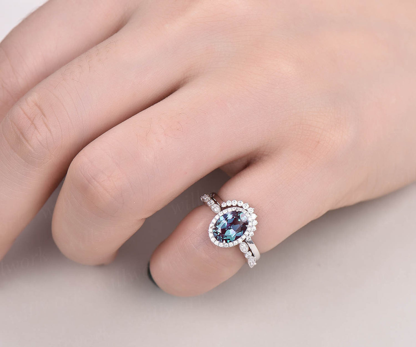 2pcs Alexandrite bridal set color change Alexandrite engagement ring set rose gold marquise diamond halo moissanite crown wedding ring band