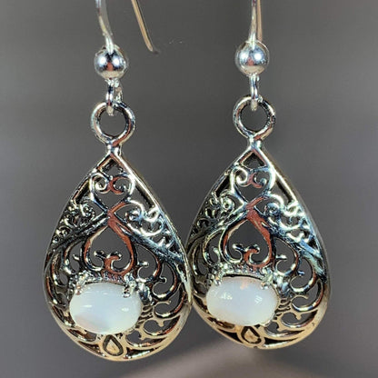 Alby Celtic Raindrop Earrings