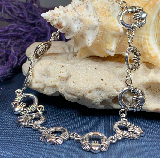 Fianna Claddagh Bracelet