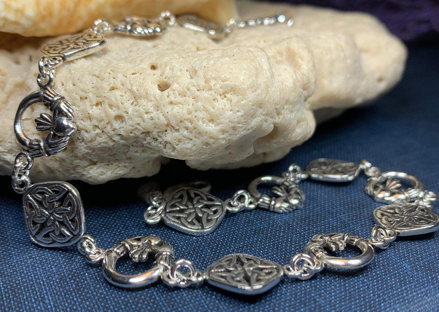 Kira Claddagh Celtic Knot Bracelet
