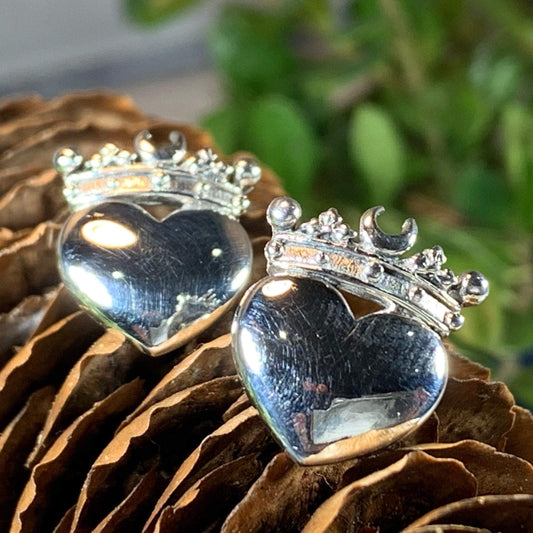 Celtic Claddagh Post Earrings