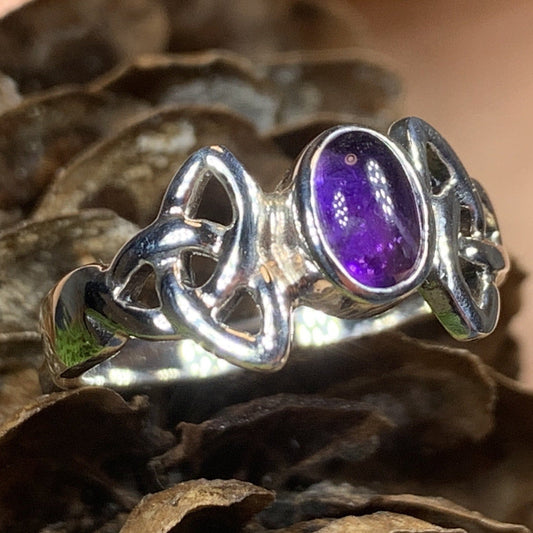 Rori Trinity Knot Ring