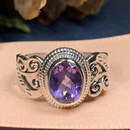 Colleen Celtic Knot Ring